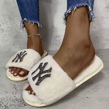 Load image into Gallery viewer, NY Trendy Slides
